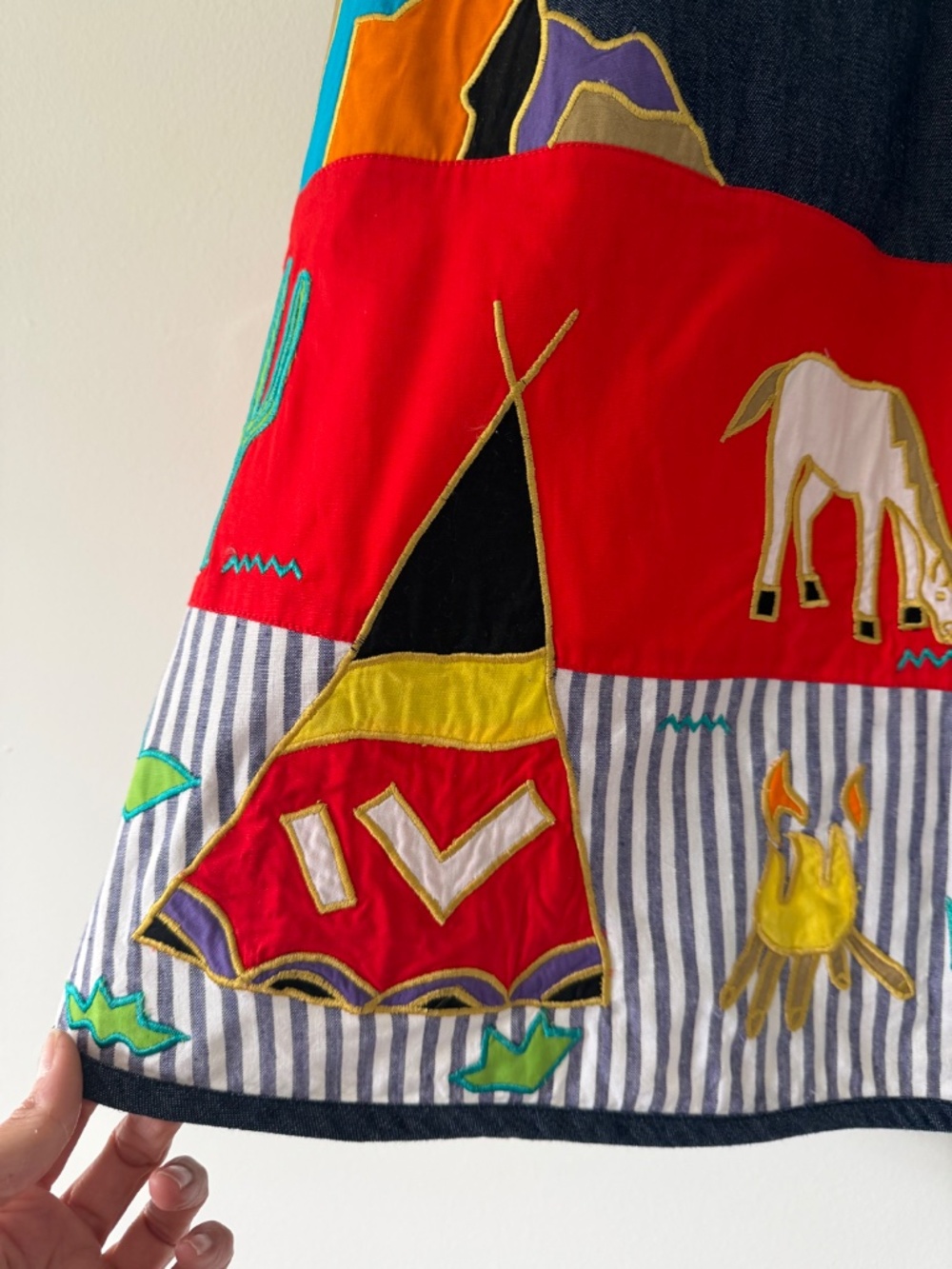 Vintage Southern Image Southwest Western Applique Denim Midi Skirt Artsy Novelty - Picture 4 of 8